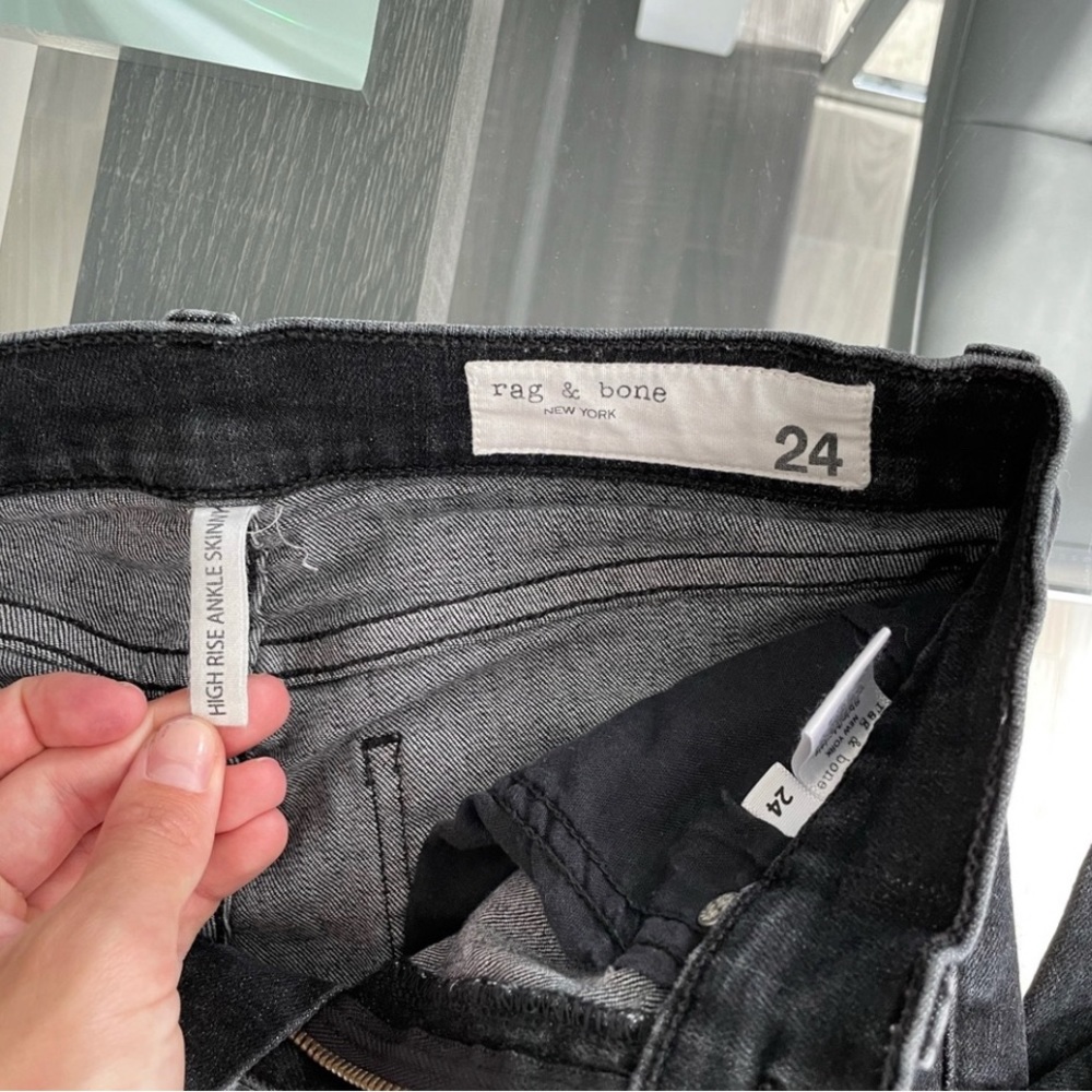 HR Rag and Bone Jeans High Rise 24 - Picture 2 of 3